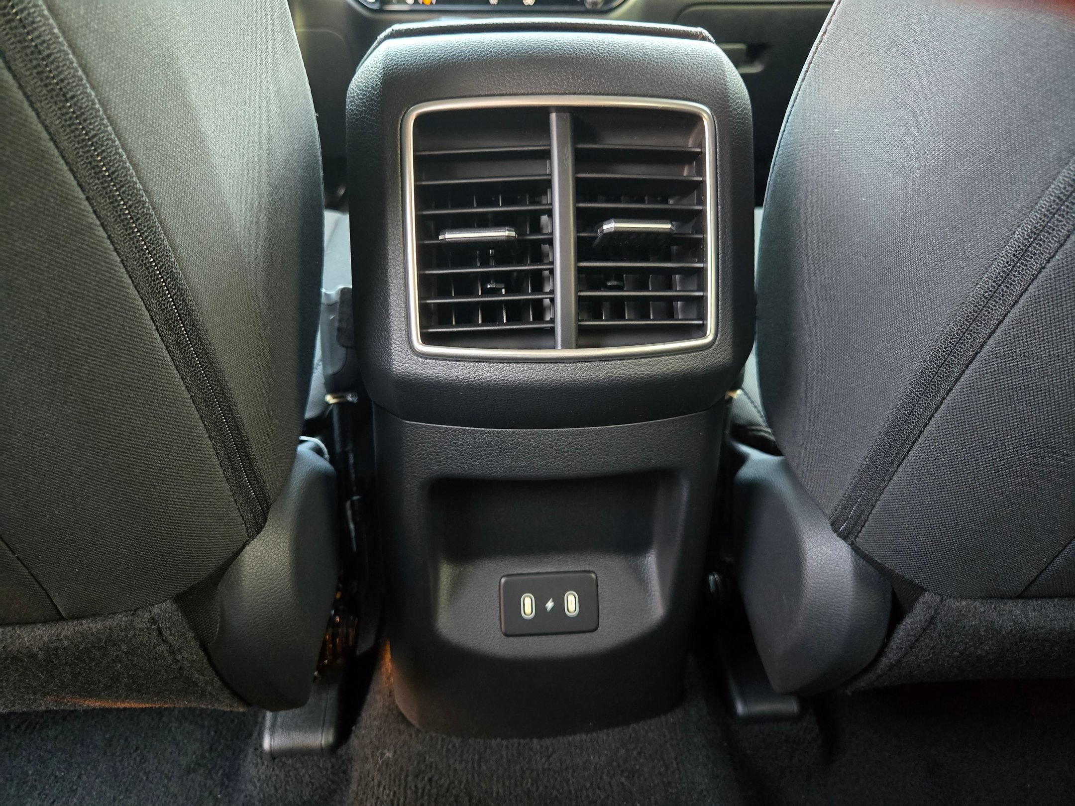 New 2026 Kia Sportage LX w/ LX Convenience Package FWD image 30
