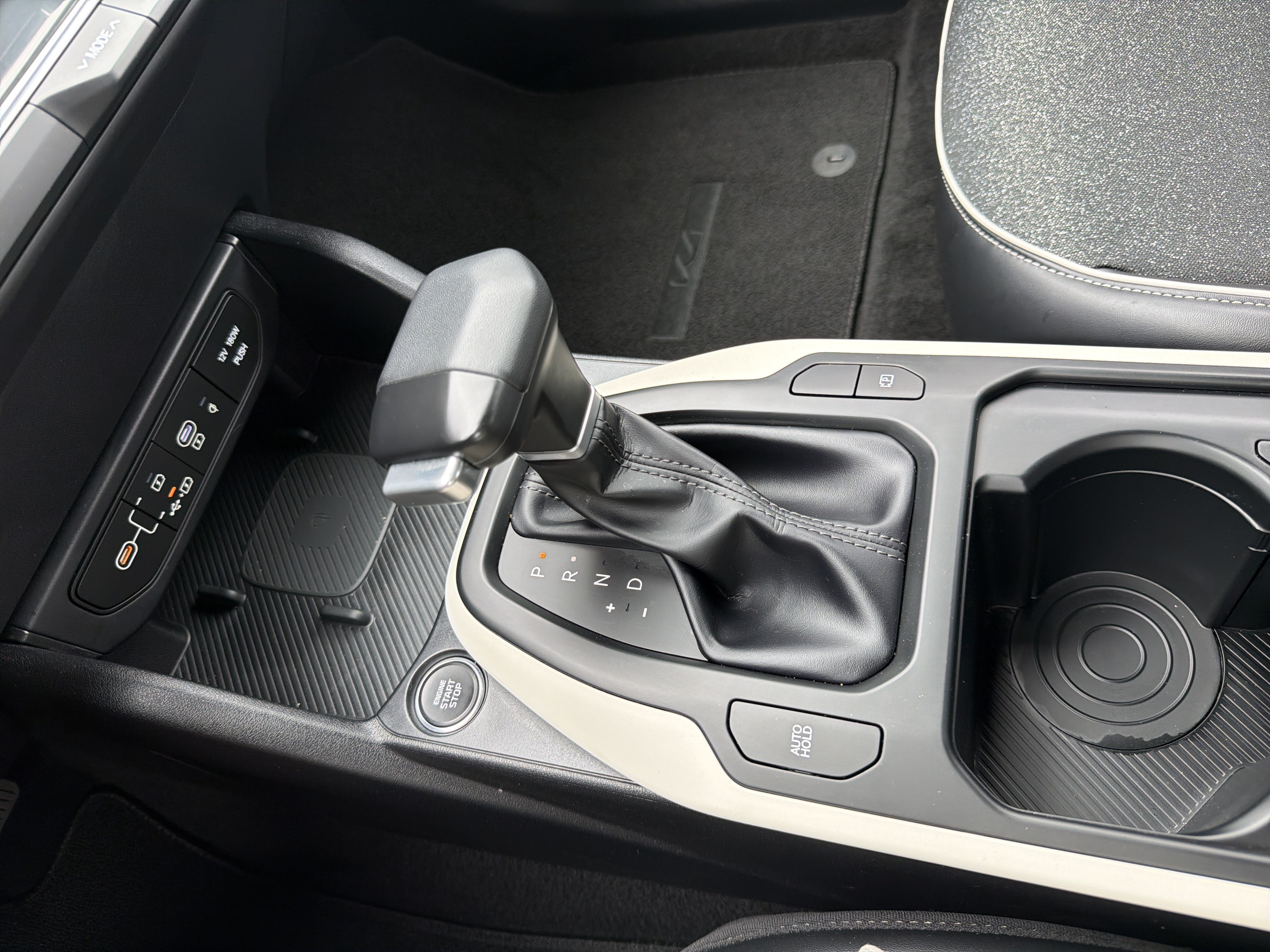 Used 2025 Kia K4 GT-Line w/ GT-Line Sunroof Package FWD image 8