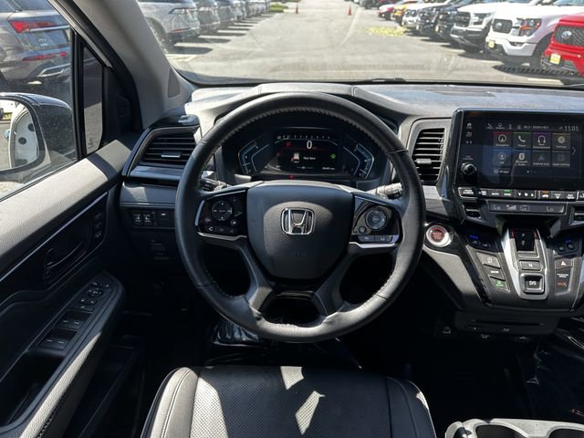 Used 2023 Honda Odyssey Elite image 14