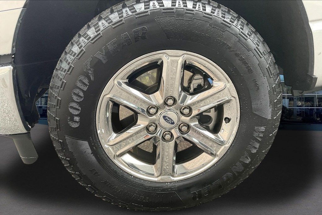 Certified 2025 Ford F150 XLT AWD/4WD image 35