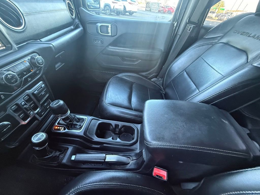 Used 2020 Jeep Gladiator Overland AWD/4WD image 13