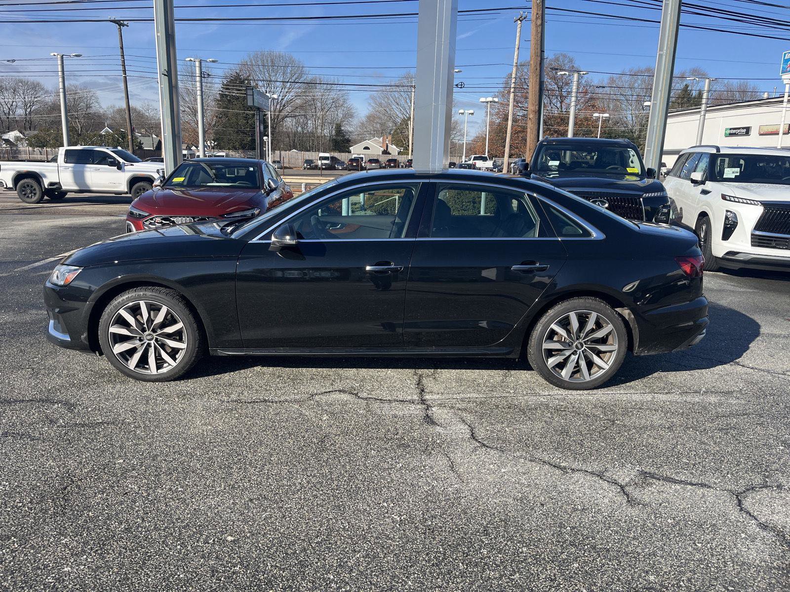 Used 2022 Audi A4 2.0T Premium Plus w/ Premium Plus Package image 6