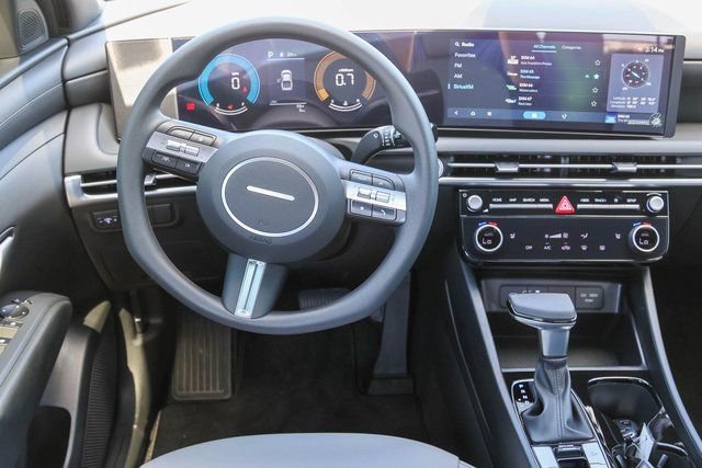New 2026 Hyundai Santa Cruz SEL FWD image 12