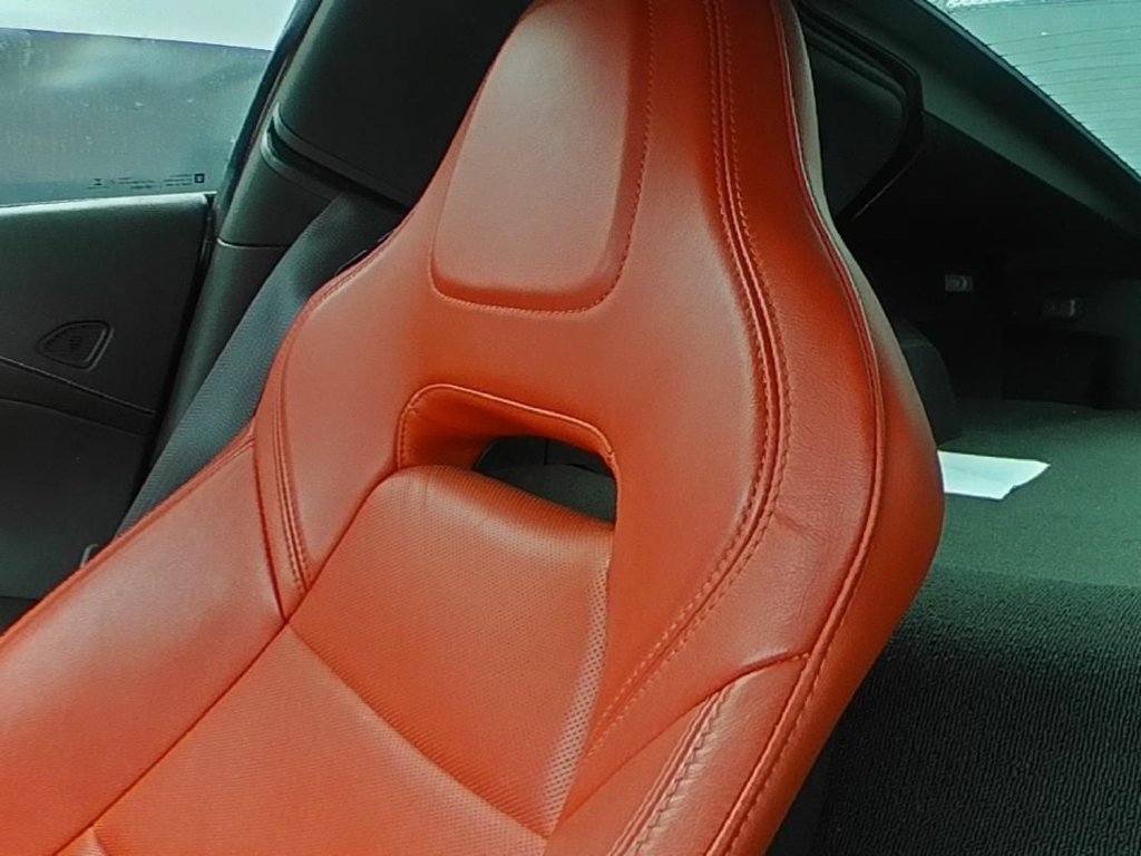 Used 2014 Chevrolet Corvette Stingray Coupe RWD image 9