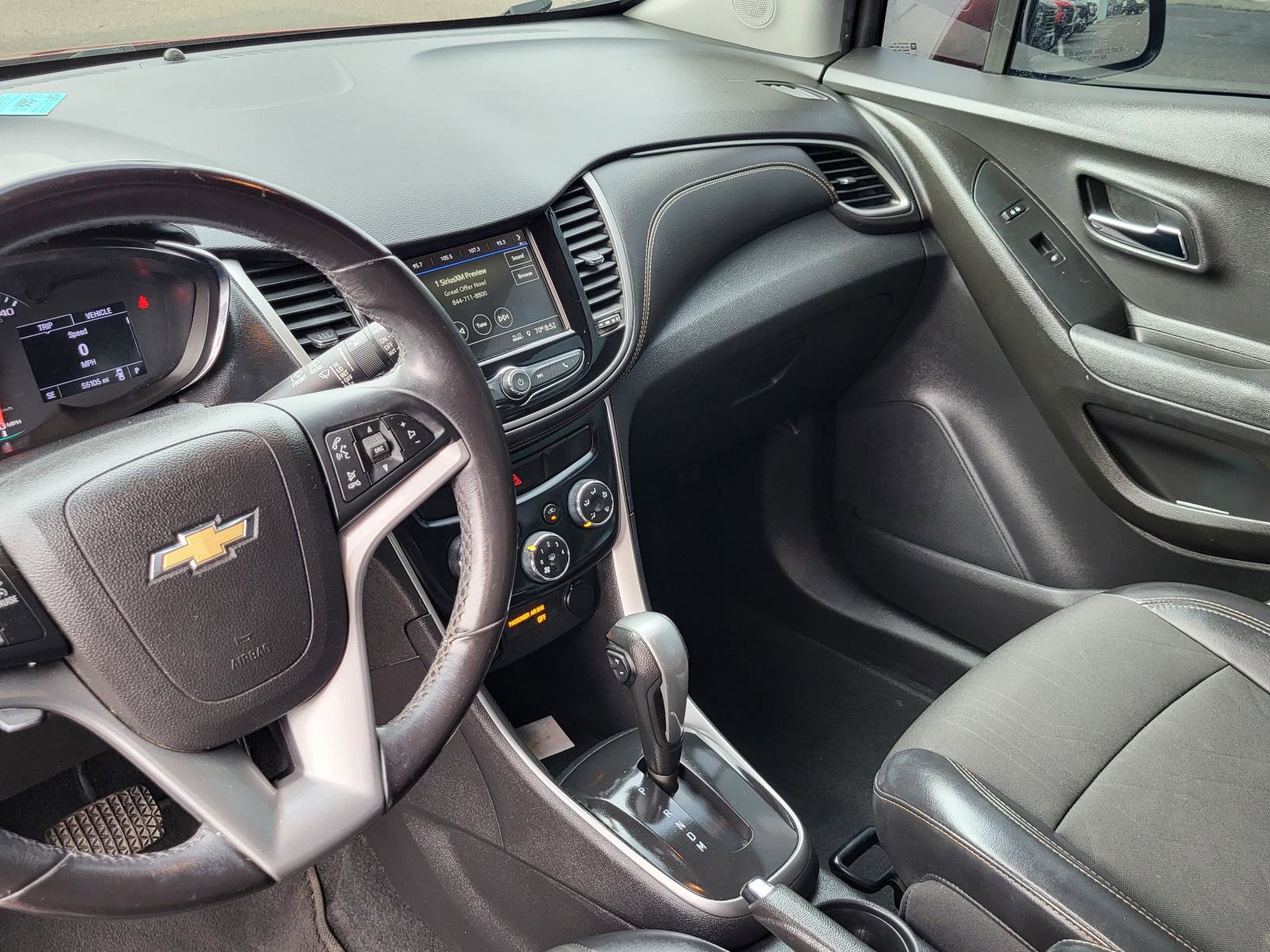 Used 2019 Chevrolet Trax LT w/ Driver Confidence Package image 25