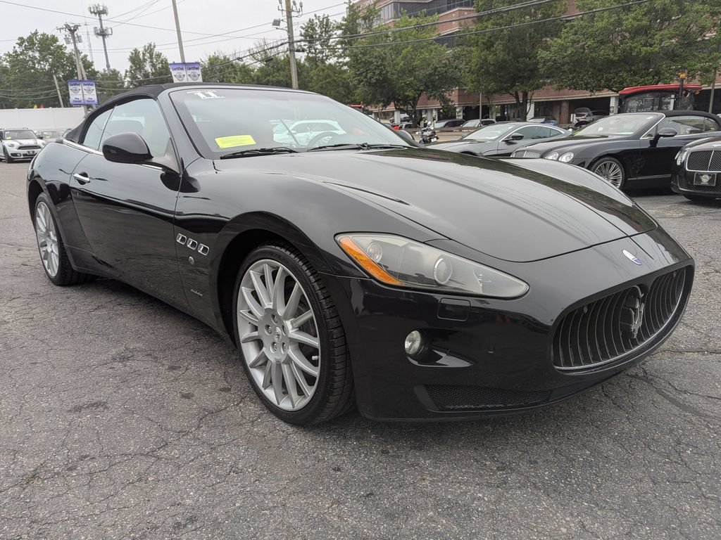 Used 2011 Maserati GranTurismo Convertible RWD image 5