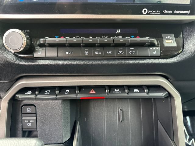 Used 2024 Toyota Tundra SR5 w/ SR5 Premium Package AWD/4WD image 38