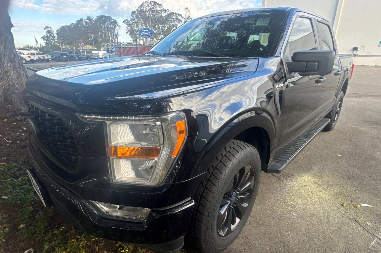 Used 2021 Ford F150 XL w/ STX Appearance Package image 2