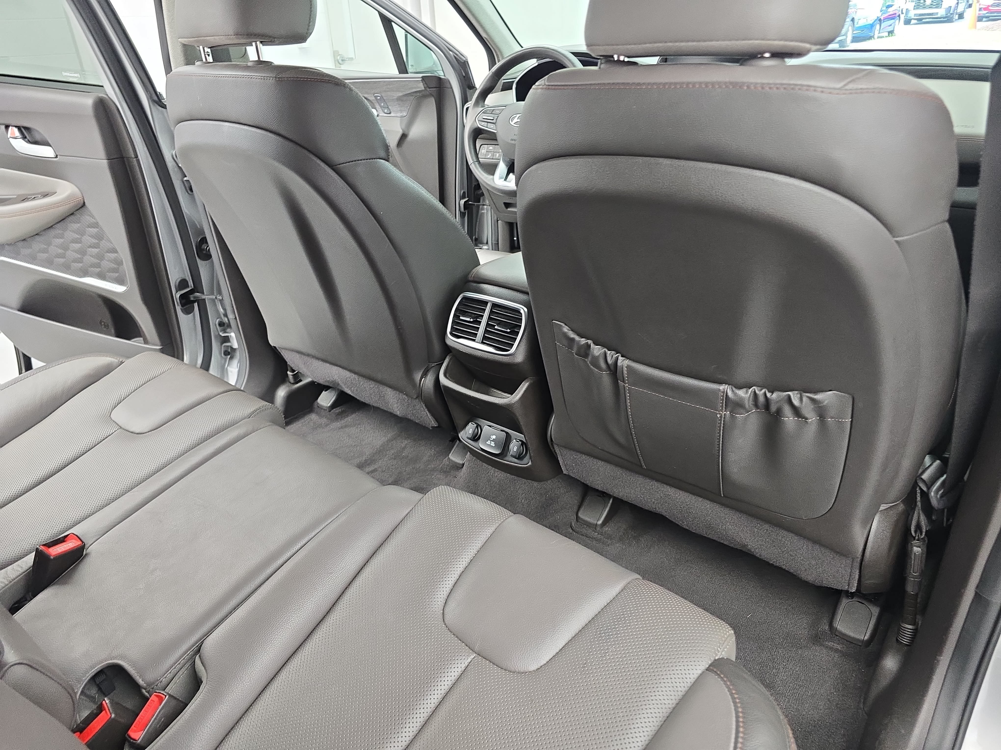 Used 2020 Hyundai Santa Fe Limited FWD image 11