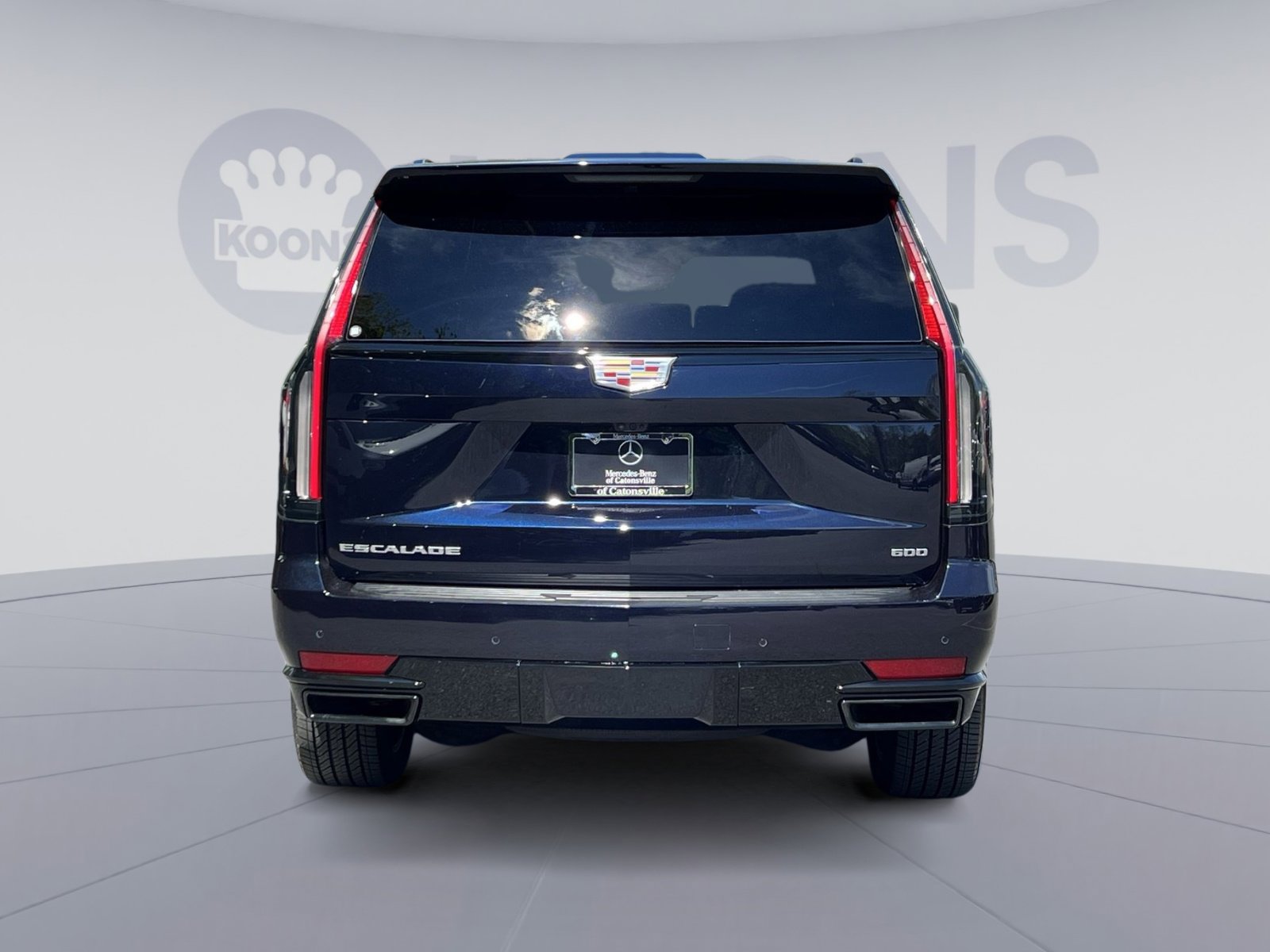 Used 2023 Cadillac Escalade Sport w/ Touring Package AWD/4WD image 10