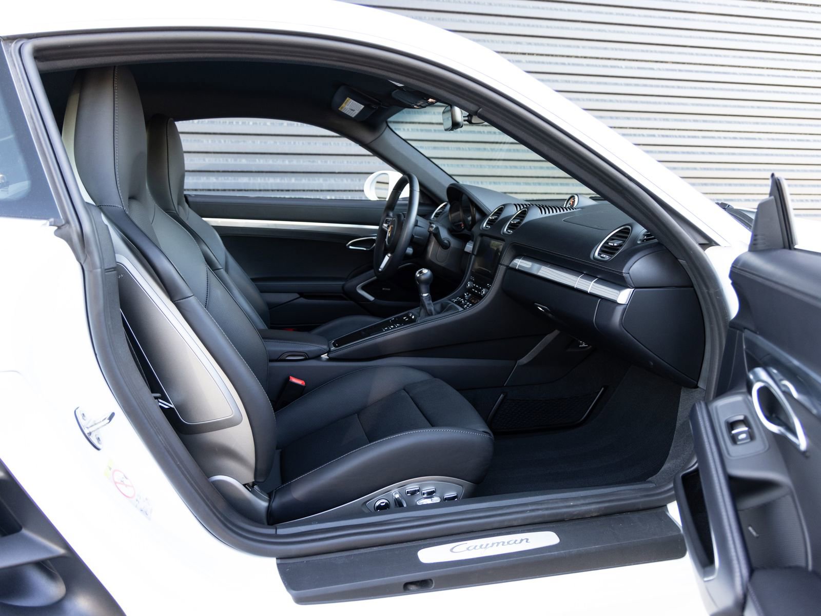 Certified 2025 Porsche 718 Cayman image 29