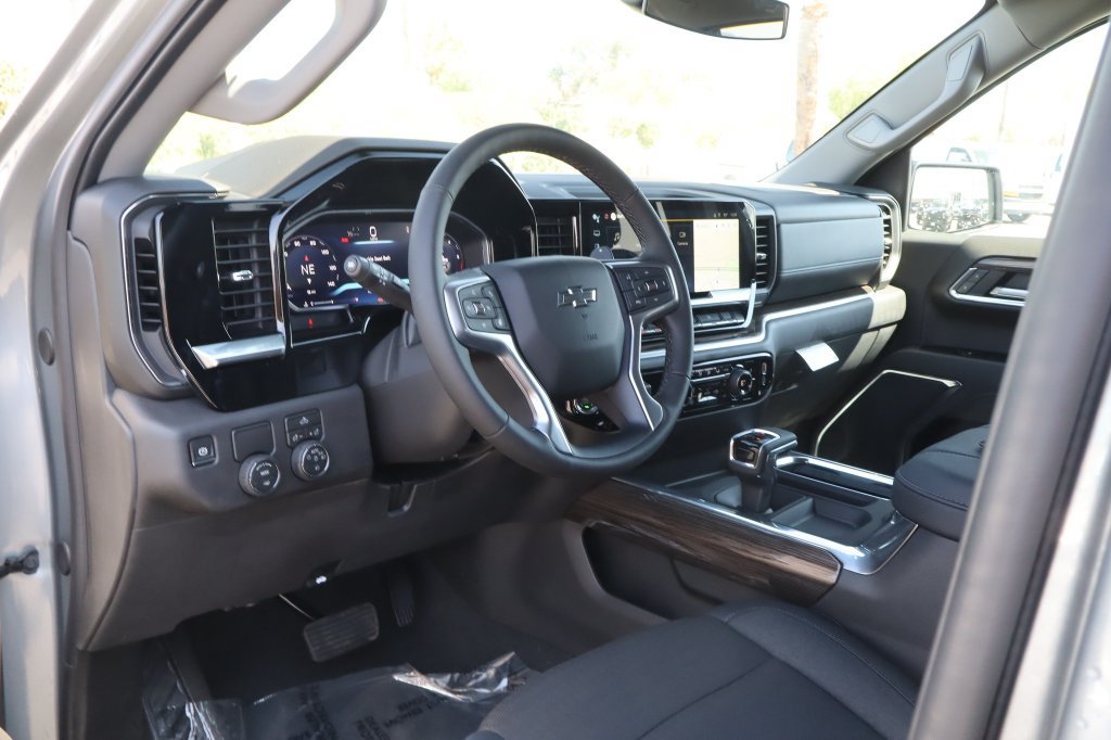 New 2026 Chevrolet Silverado 1500 RST w/ LPO, Dark Essentials Package RWD image 16