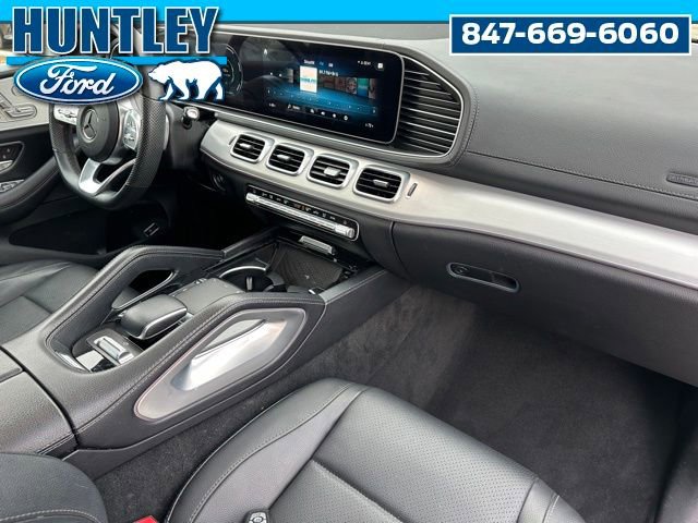 Used 2022 Mercedes-Benz GLS 450 4MATIC w/ AMG Line Exterior image 9