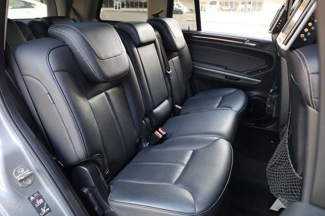 Used 2011 Mercedes-Benz GL 450 4MATIC image 22