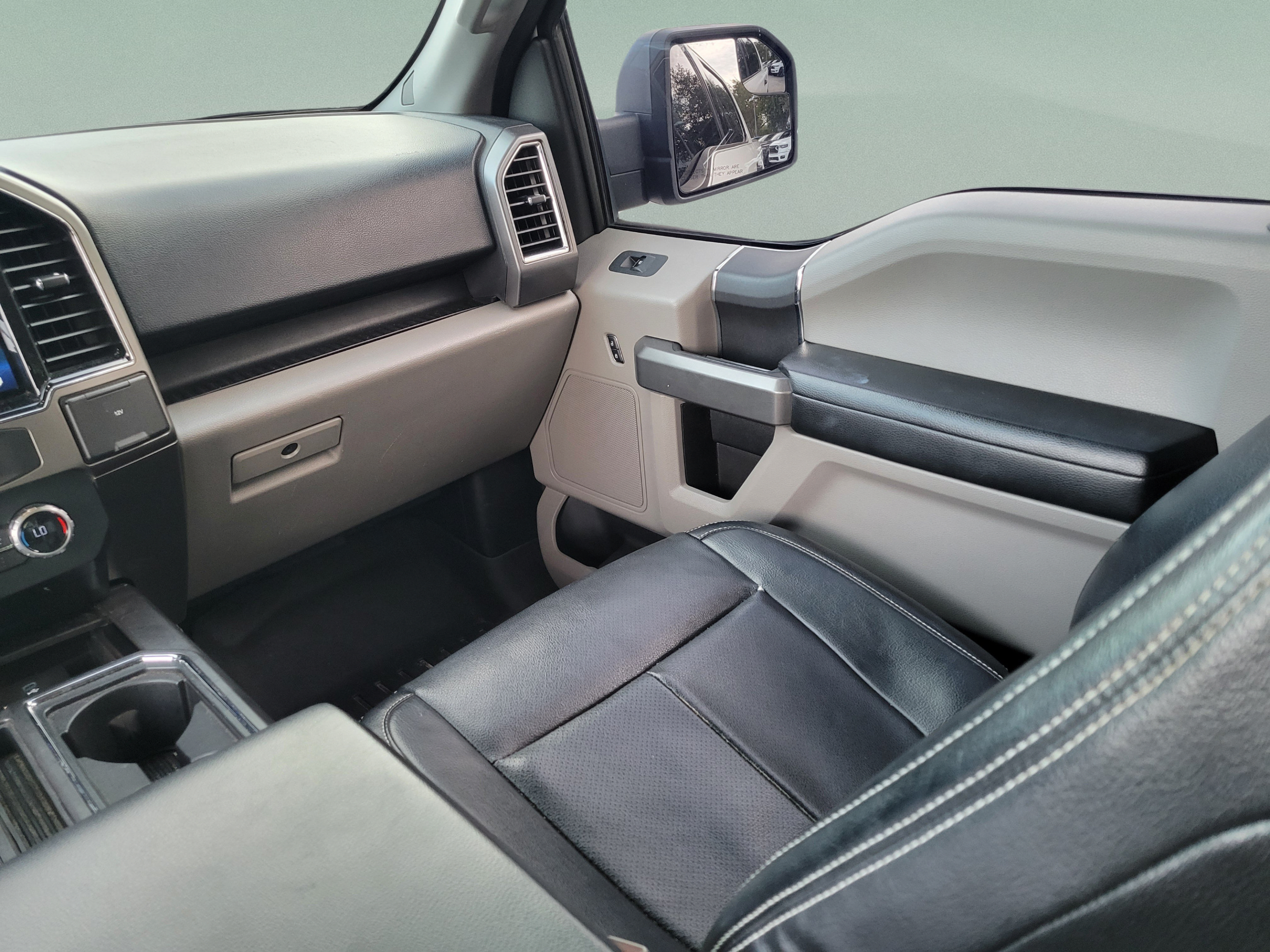 Used 2015 Ford F150 XLT RWD image 13