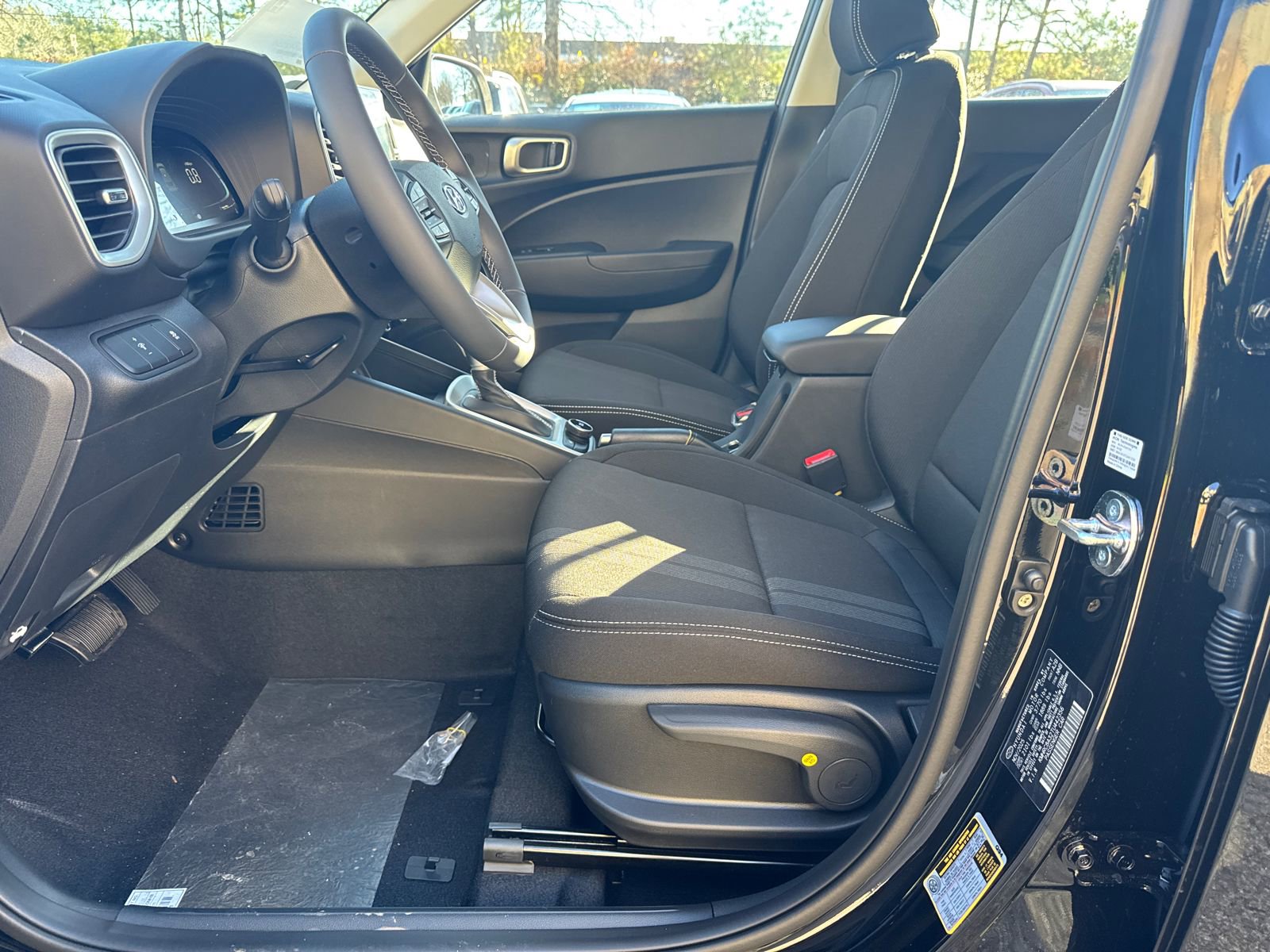 New 2026 Hyundai Venue SEL image 9