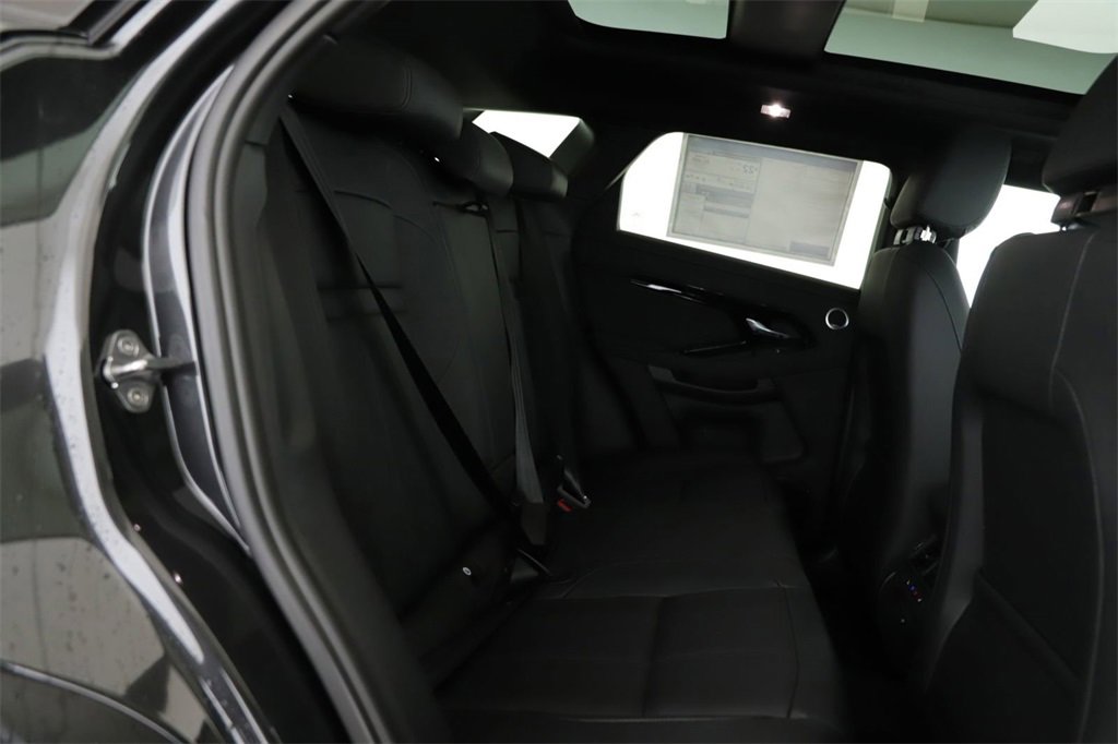 New 2024 Land Rover Range Rover Evoque Dynamic SE image 22