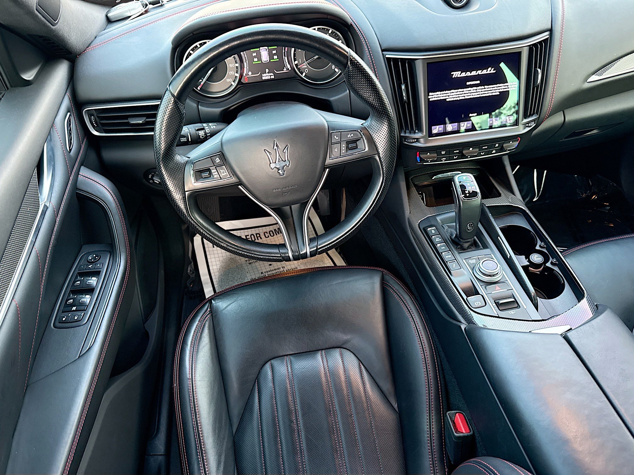 Used 2022 Maserati Levante Modena AWD/4WD image 17