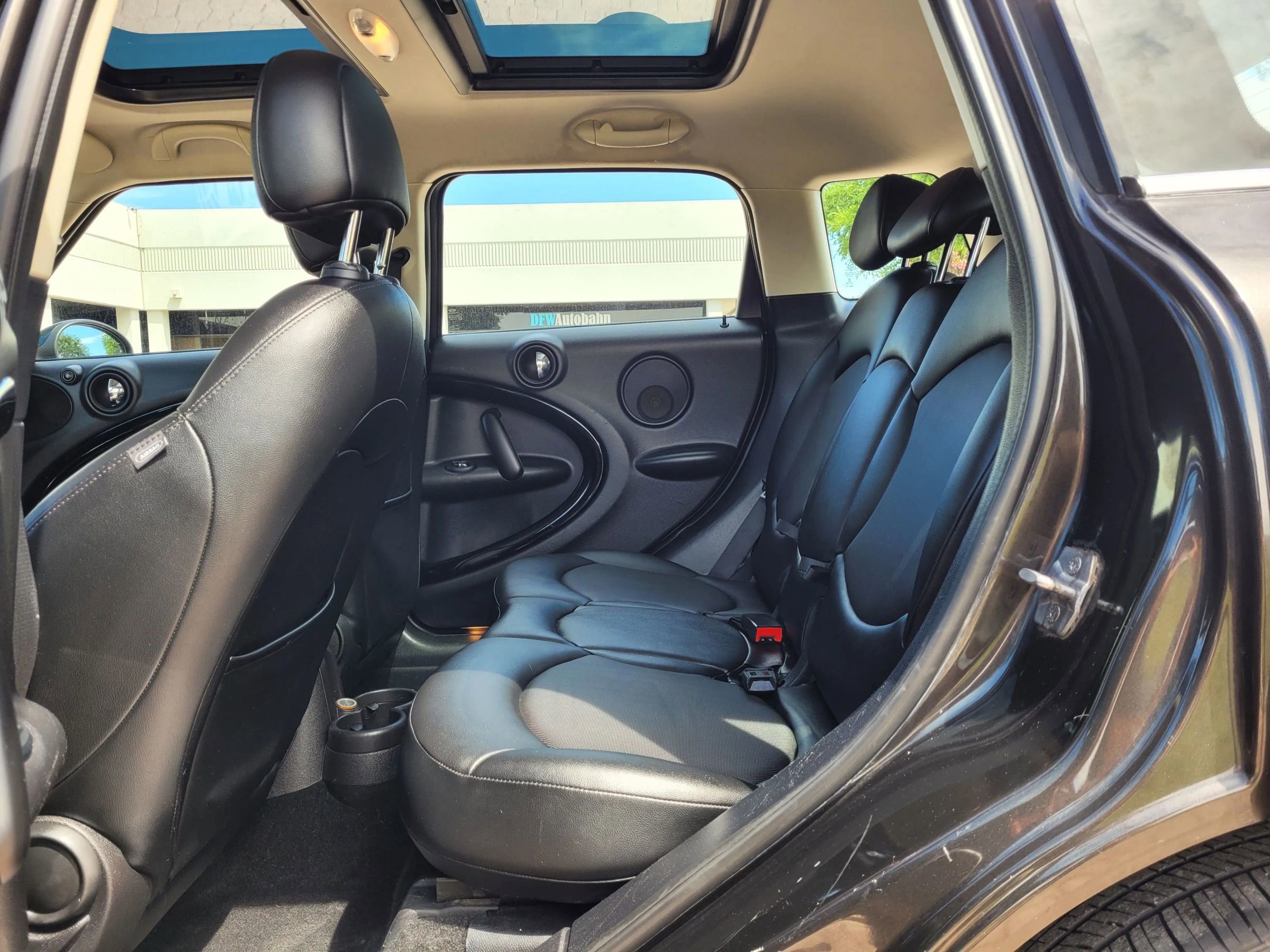 Used 2015 MINI Cooper Countryman S image 39