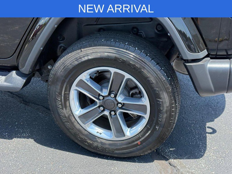 Used 2022 Jeep Wrangler Unlimited Sahara AWD/4WD image 7