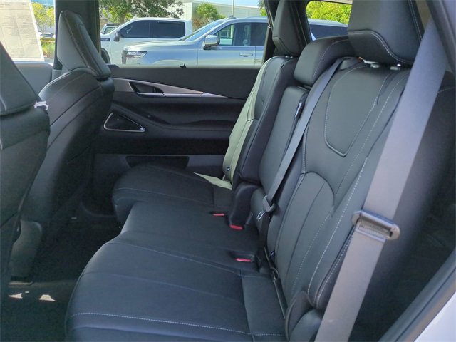 New 2026 INFINITI QX60 Luxe w/ Cargo Package image 14