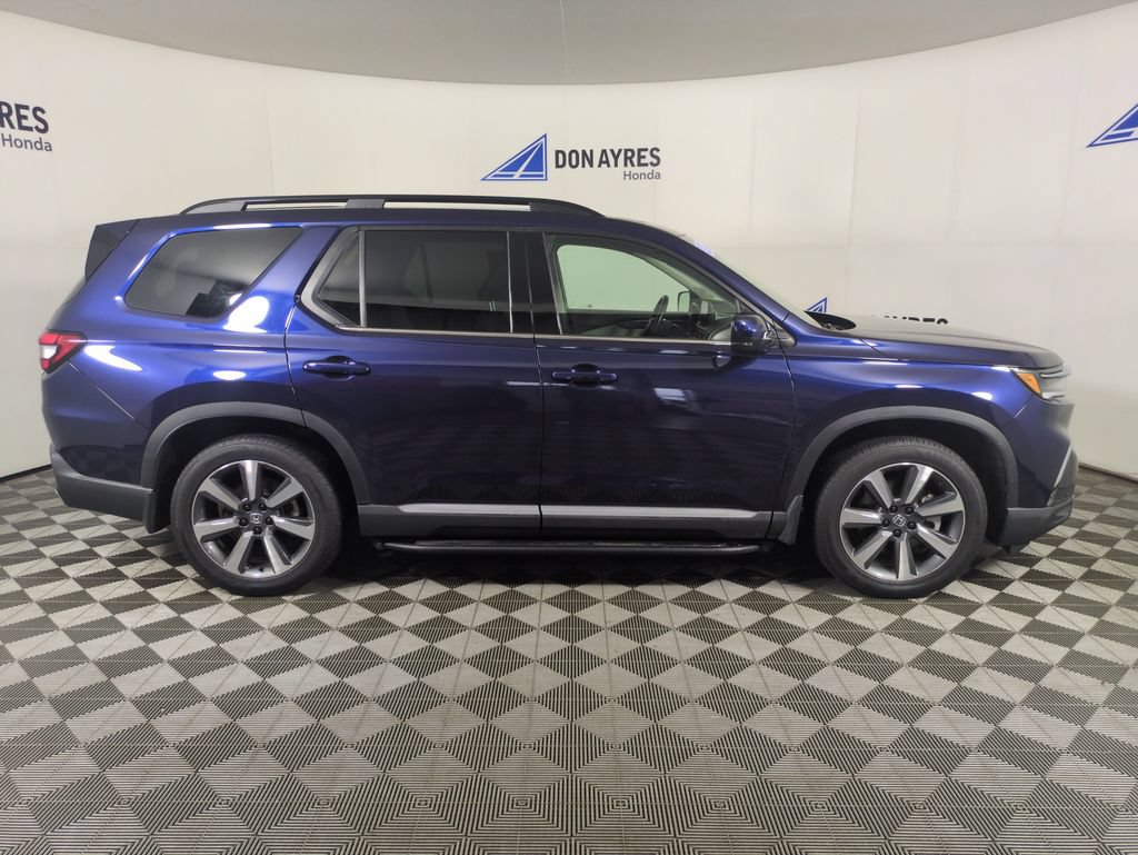 Certified 2025 Honda Pilot Elite image 10