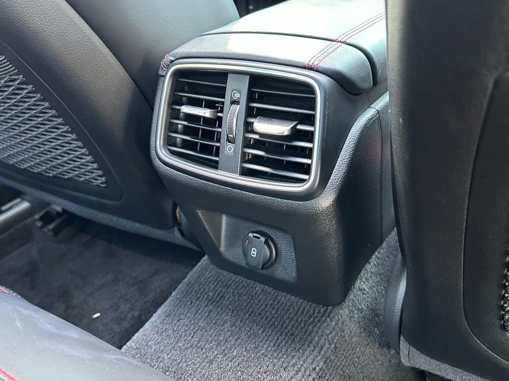 Used 2023 Genesis G70 3.3T w/ Sport Prestige Package image 51