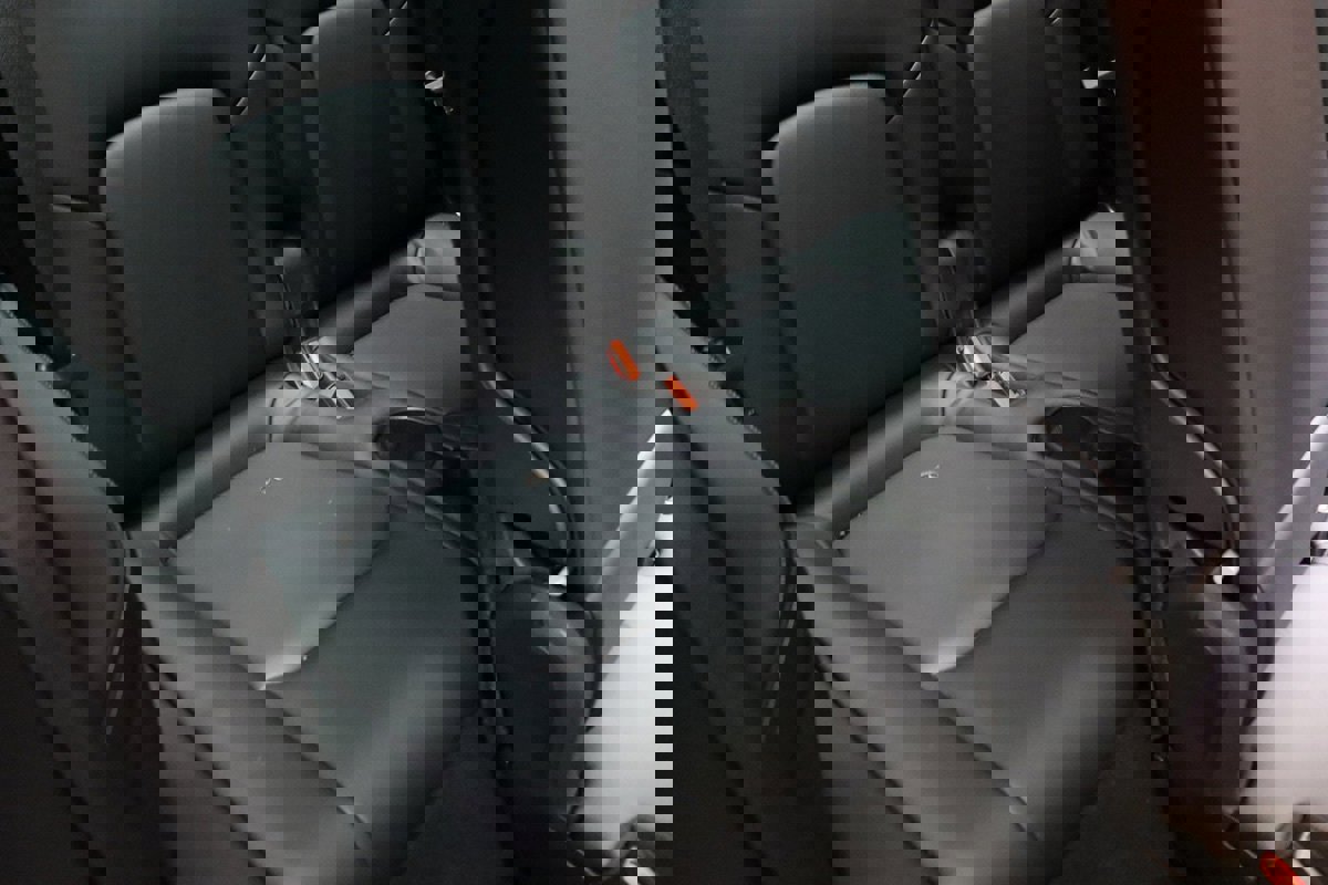 Used 2022 Tesla Model Y Long Range image 58