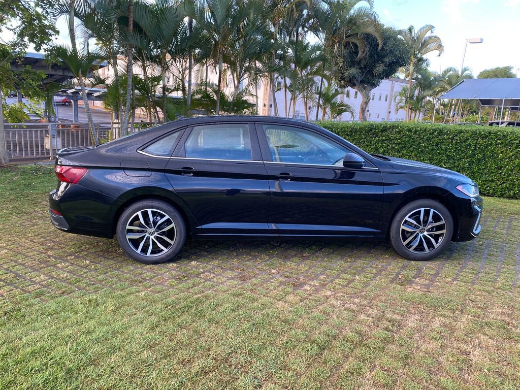 New 2026 Volkswagen Jetta SE image 8