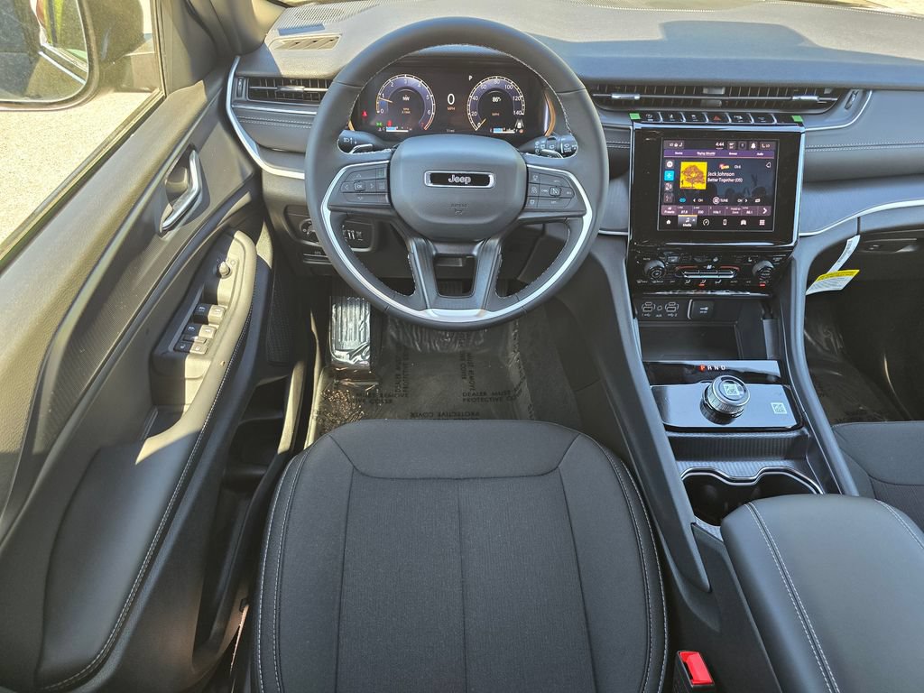 New 2026 Jeep Grand Cherokee Laredo X AWD/4WD image 27