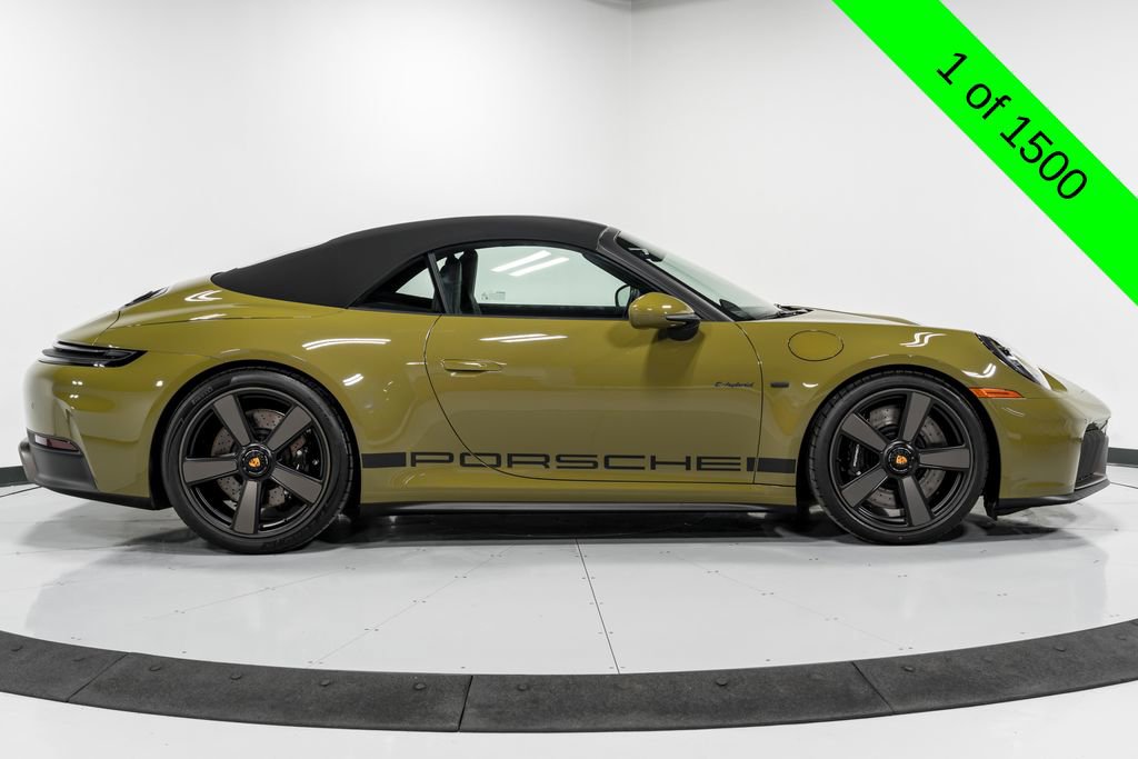 Used 2026 Porsche 911 GTS image 42