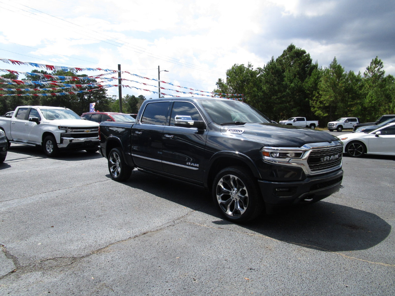 Used 2019 RAM 1500 Limited image 6