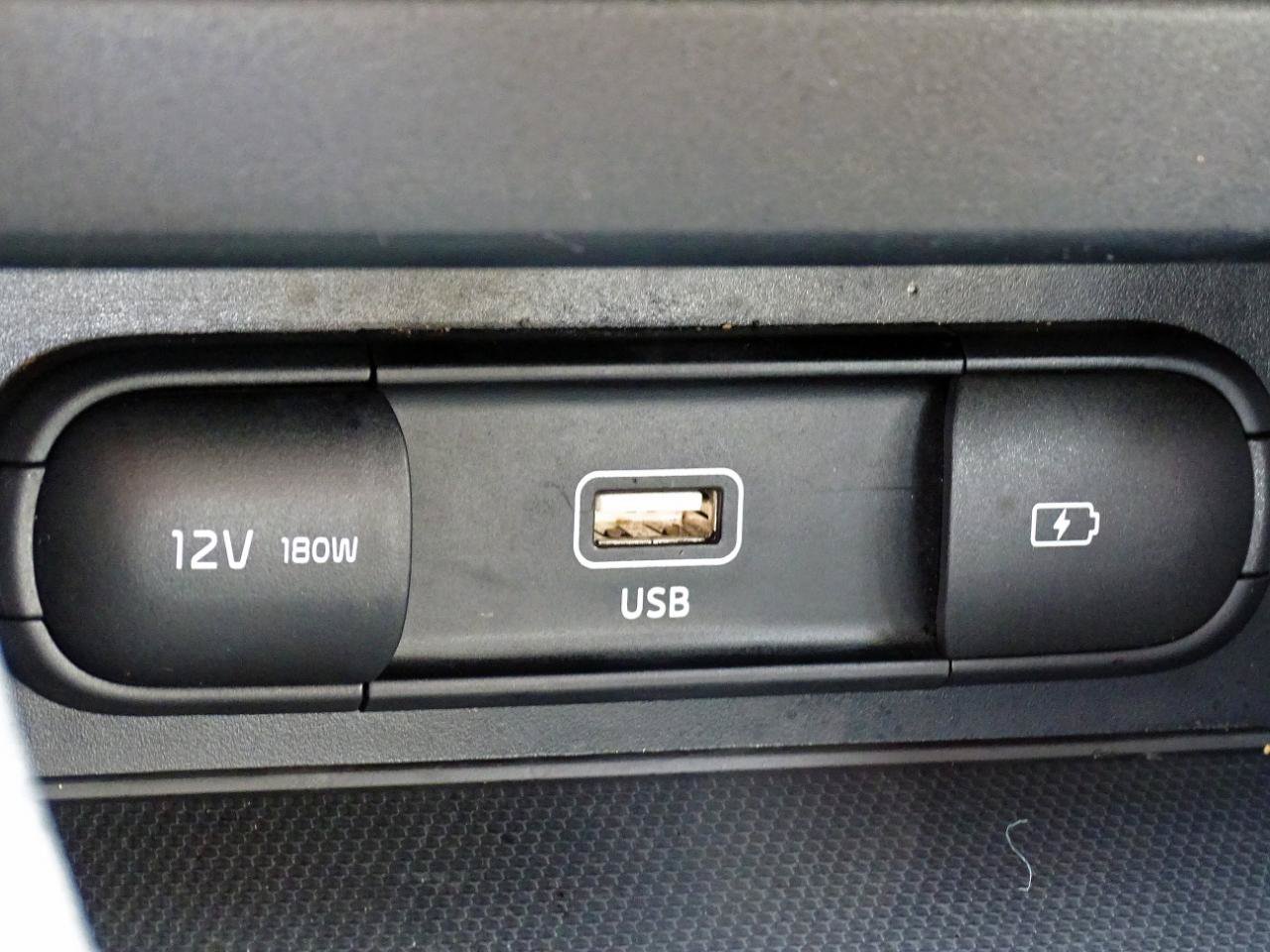 Used 2024 Kia Forte LXS w/ LXS Technology Package FWD image 26