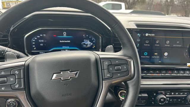 Used 2023 Chevrolet Silverado 1500 ZR2 w/ Technology Package image 23