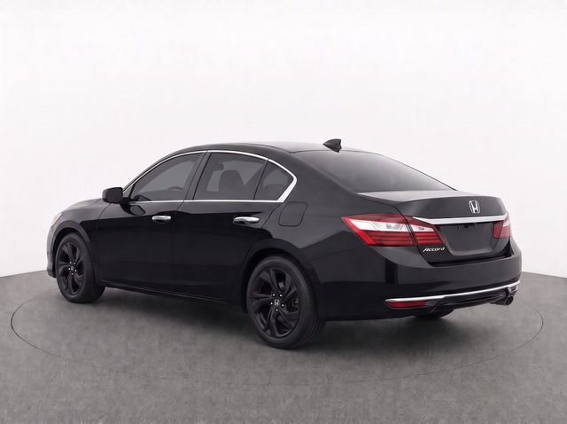 Used 2017 Honda Accord LX image 3