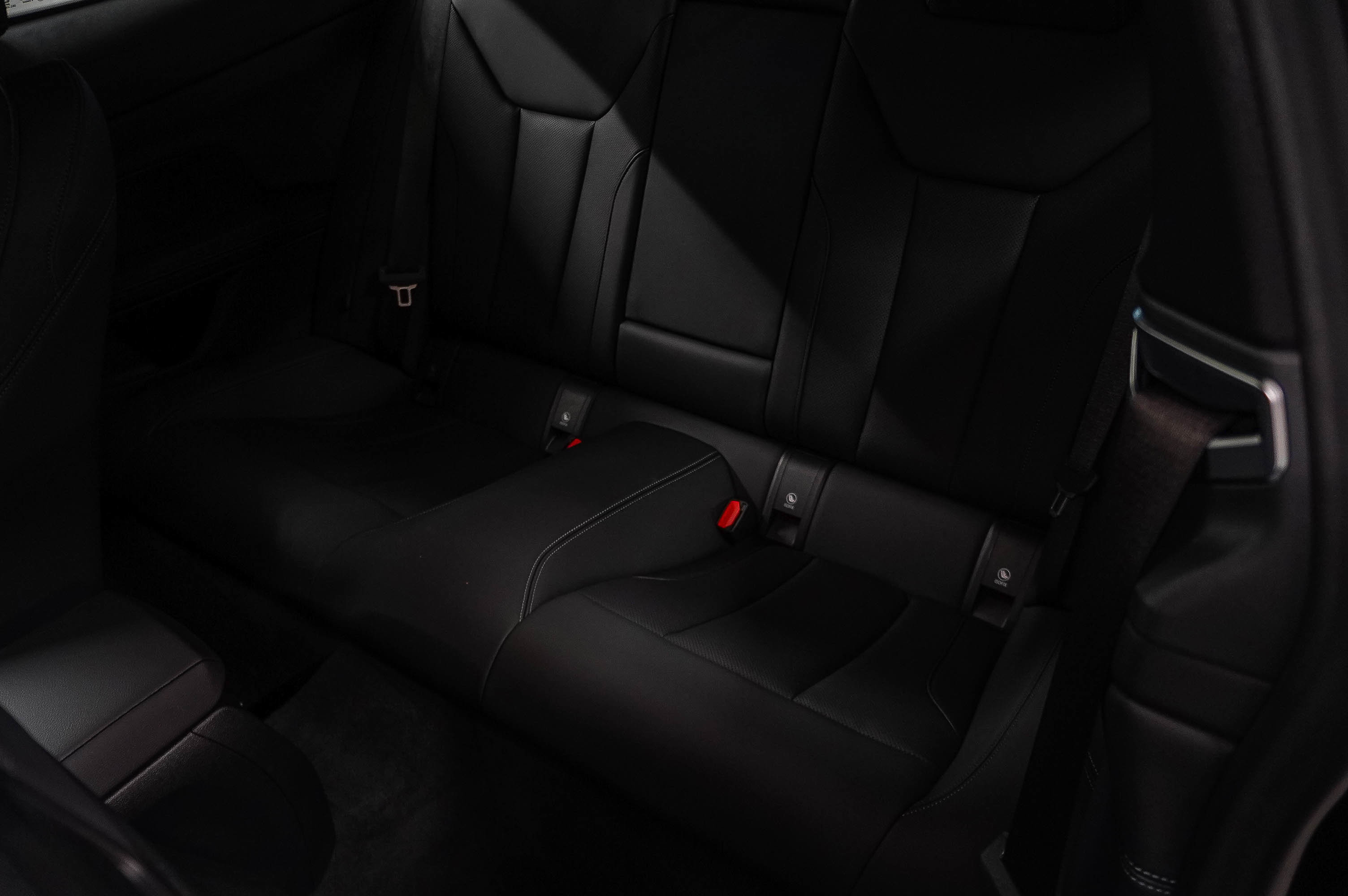 Used 2025 BMW 430i Coupe w/ Convenience Package image 20