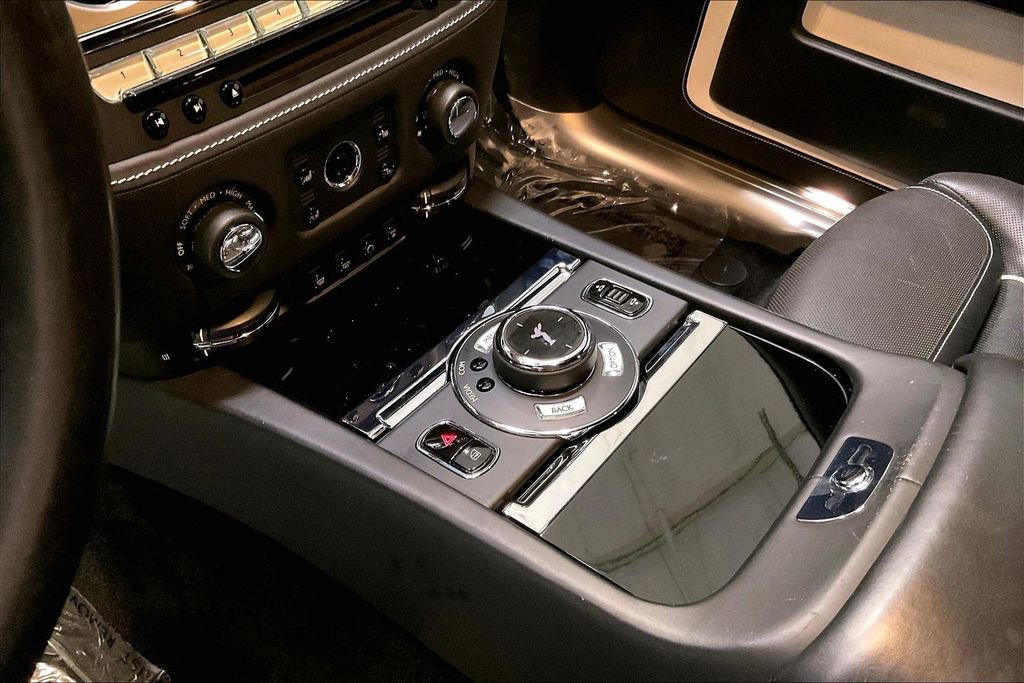 Used 2018 Rolls-Royce Ghost image 12