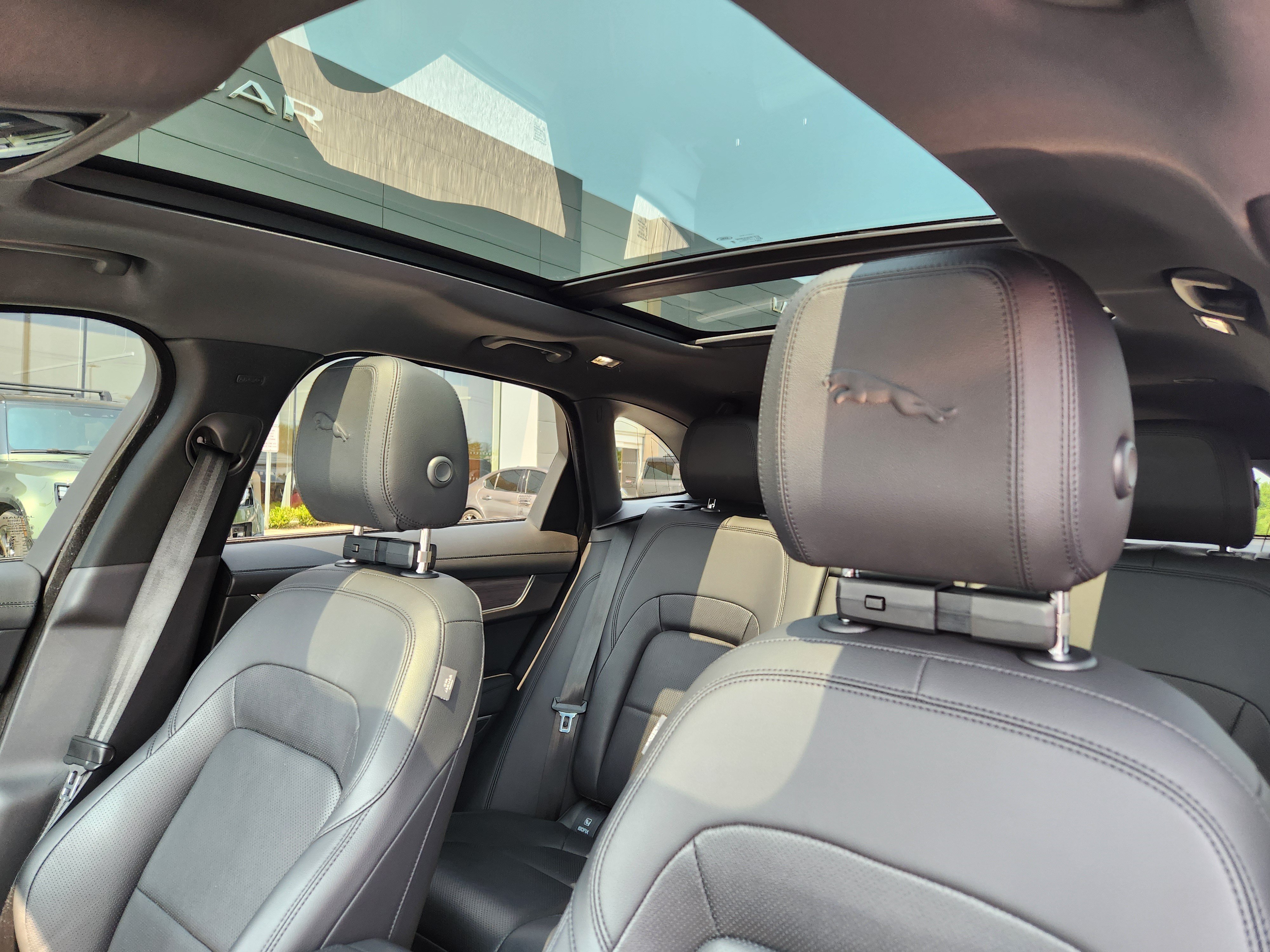 Certified 2022 Jaguar F-PACE S AWD/4WD image 12