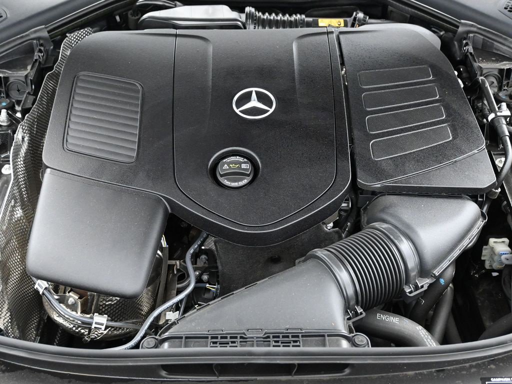 Used 2024 Mercedes-Benz E 350 4MATIC Sedan image 47