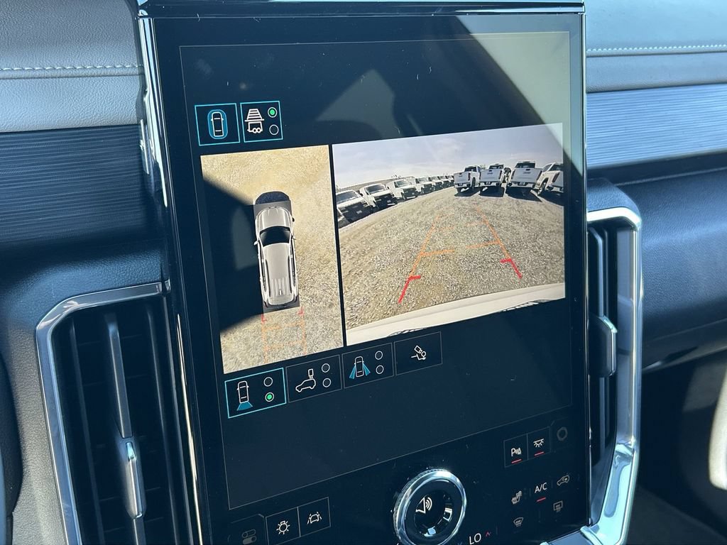 New 2026 GMC Acadia Elevation w/ Elevation Premium Package AWD/4WD image 15