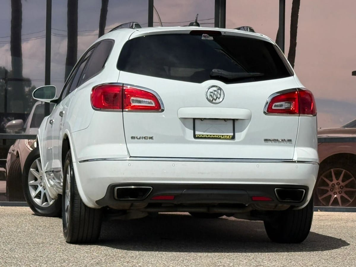 Used 2016 Buick Enclave Leather image 8