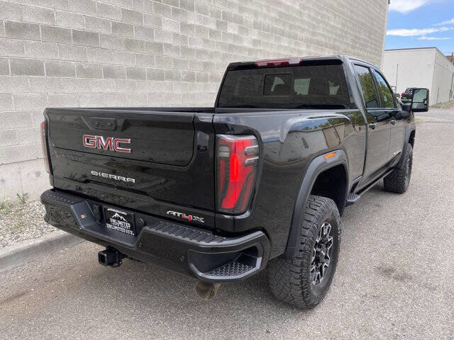 Used 2024 GMC Sierra 2500 AT4X AWD/4WD image 2