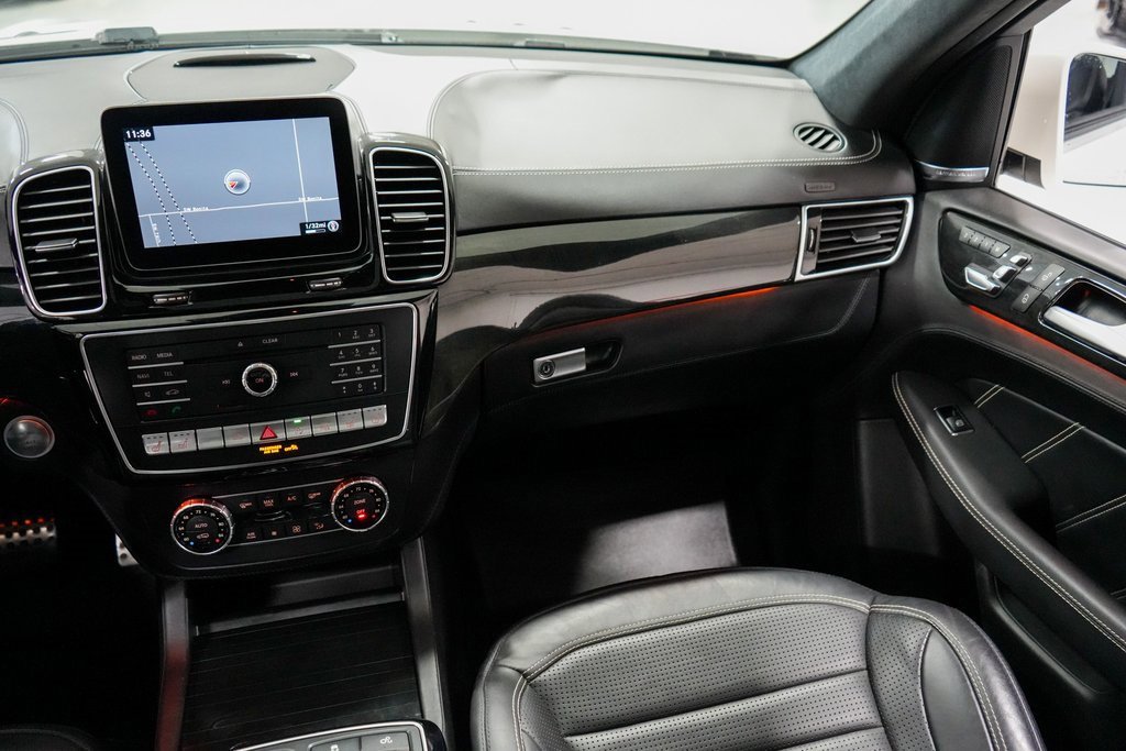 Used 2018 Mercedes-Benz GLE 63 AMG 4MATIC w/ Premium 3 Package image 13