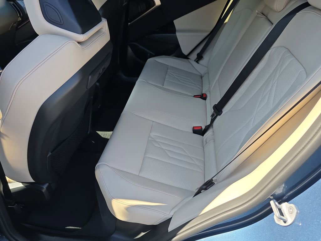 Used 2025 BMW X3 xDrive30i w/ Premium Package image 10