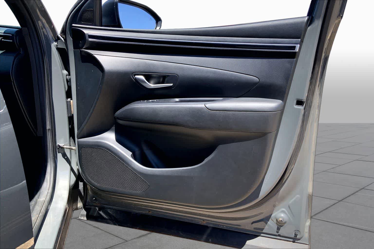 Used 2023 Hyundai Santa Cruz SEL w/ Activity Package FWD image 22