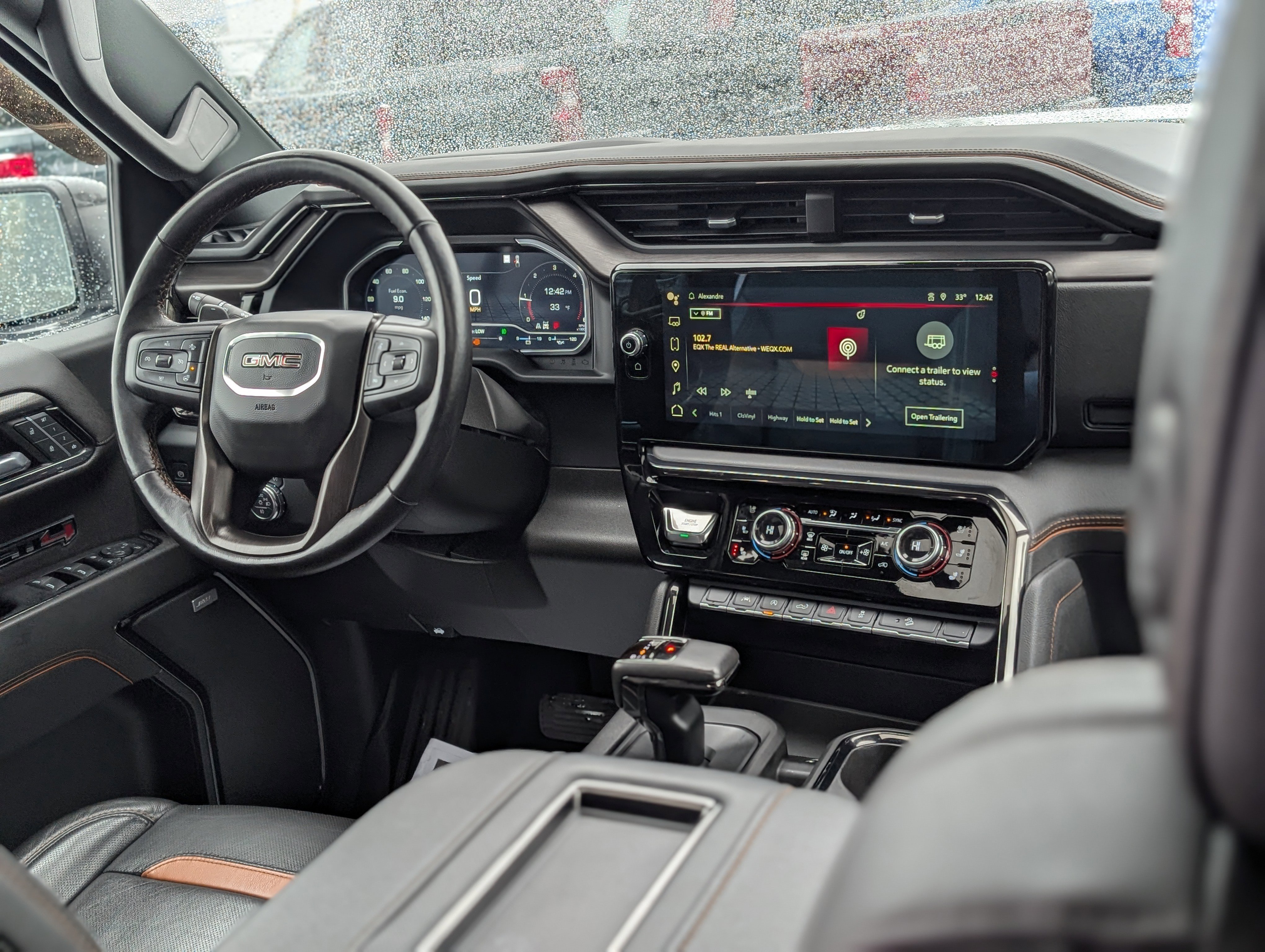 Used 2022 GMC Sierra 1500 AT4 w/ AT4 Preferred Package image 16