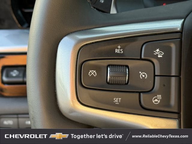 Used 2025 Chevrolet Silverado 1500 LTZ AWD/4WD image 15