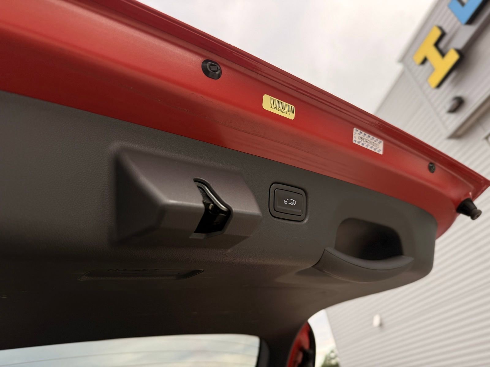 Used 2024 Hyundai Kona Limited image 35