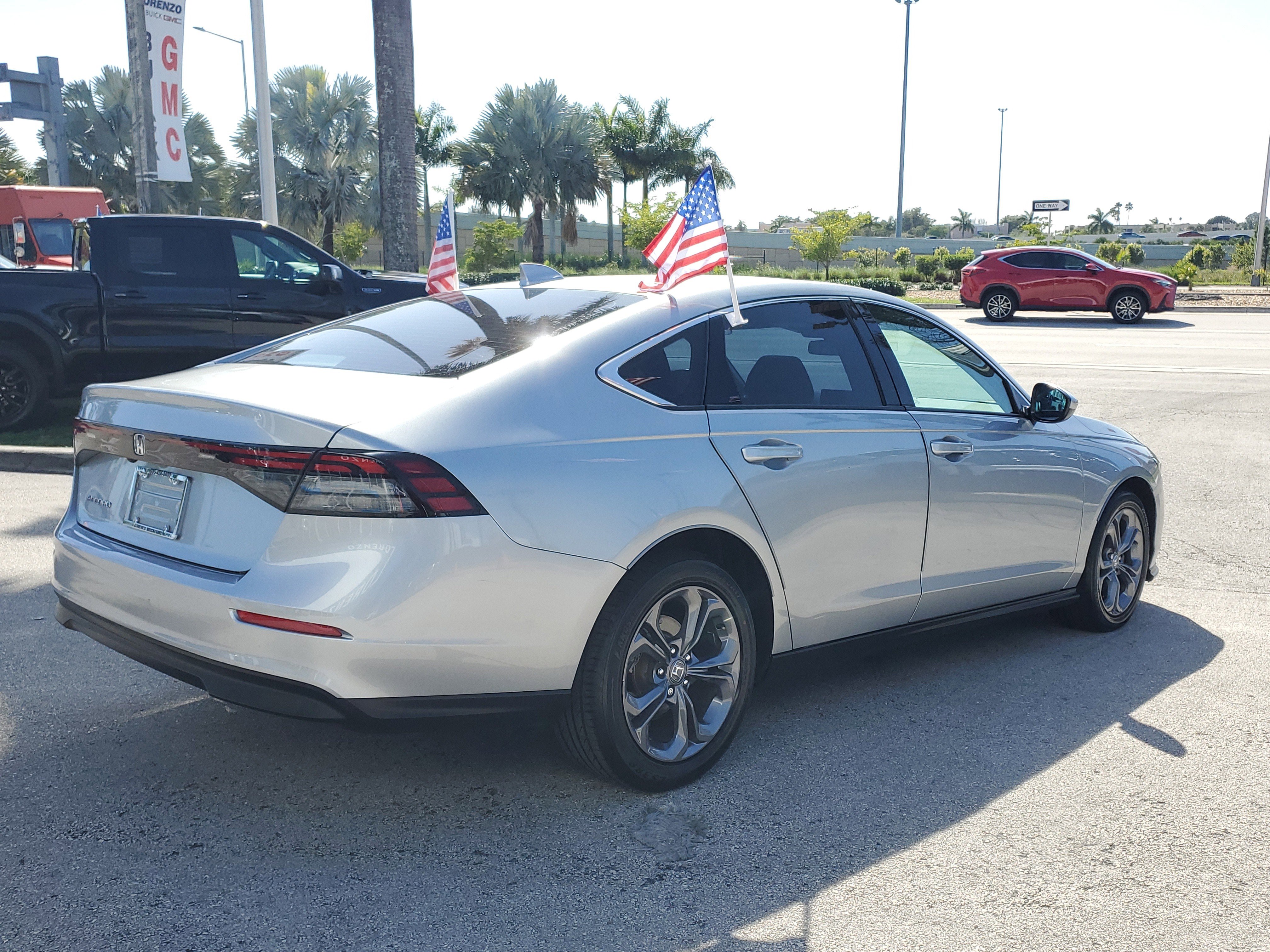 Used 2024 Honda Accord EX image 5