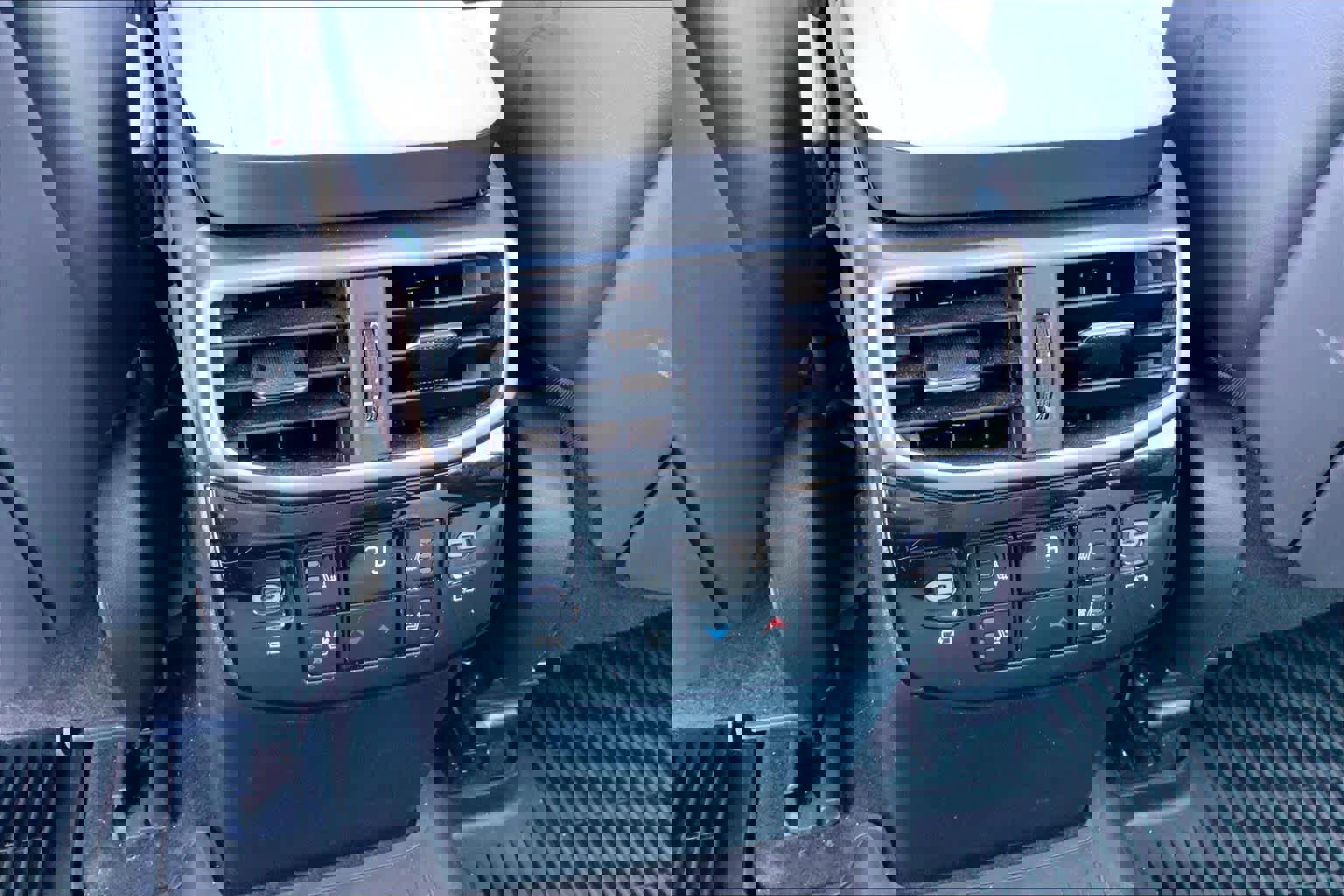 Certified 2024 Lexus RX 350 Luxury w/ Convenience Package image 34